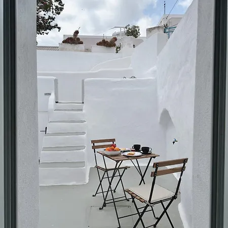 Apartment As Holiday Caves