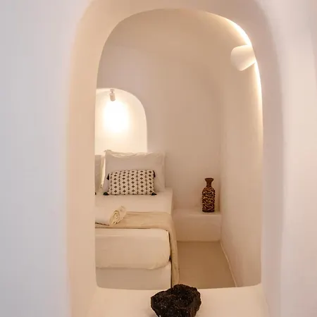 As Holiday Caves